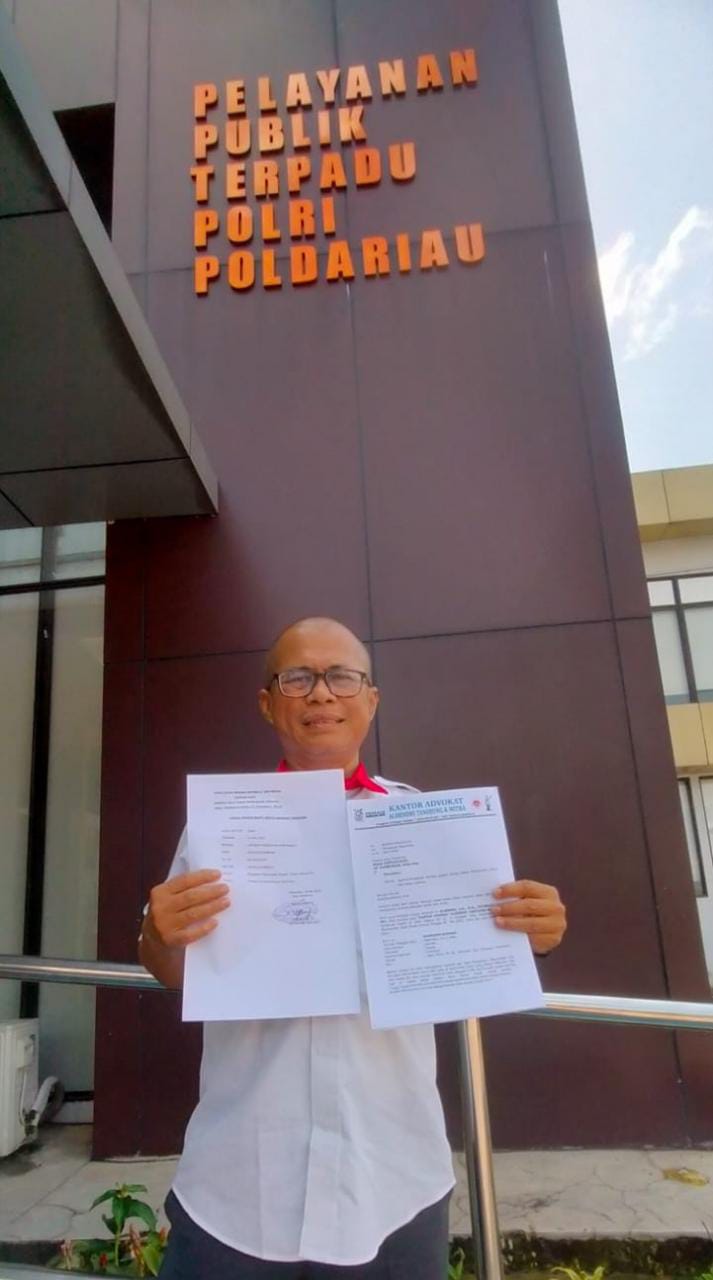 Novrizon Laporkan InfoRohil dan Syawal ke Ditreskrimsus Polda Riau