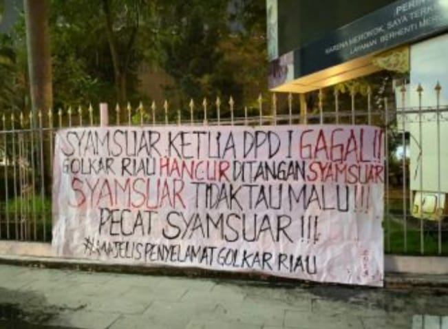Wakil Ketua I DPD Golkar Riau Tanggapi Baleho Seruan Pecat Syamsuar