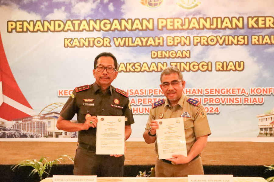 Kajati Riau dan Kanwil BPN Lakukan Penandatanganan MoU
