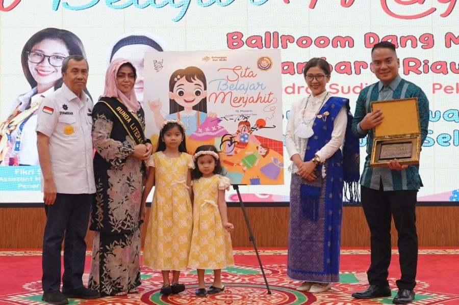 Alhamdulillah, Buku Pertama Bunda Literasi Riau Sah Diluncurkan