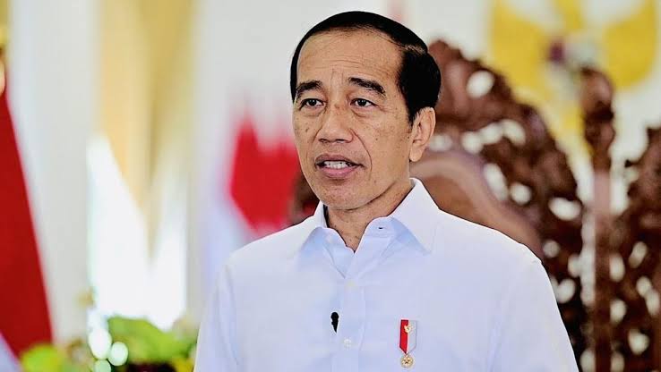 Jokowi  Bantah Pengakuan Agus Rahardjo