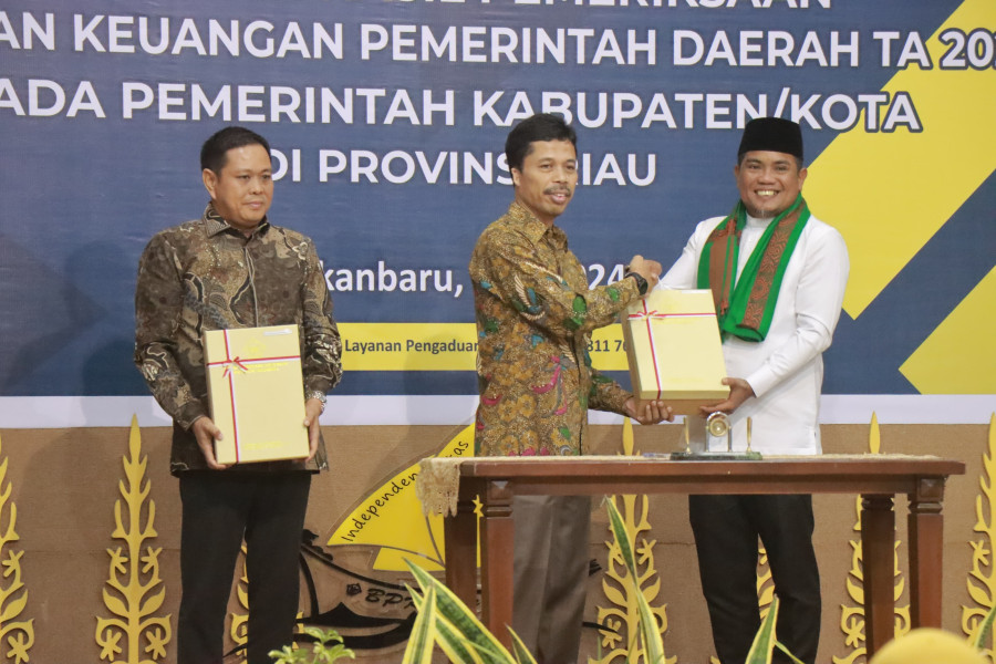 12 Kali Berturut-turut, Pemkab Pelalawan  Kembali Raih Opini WTP dari BPK RI