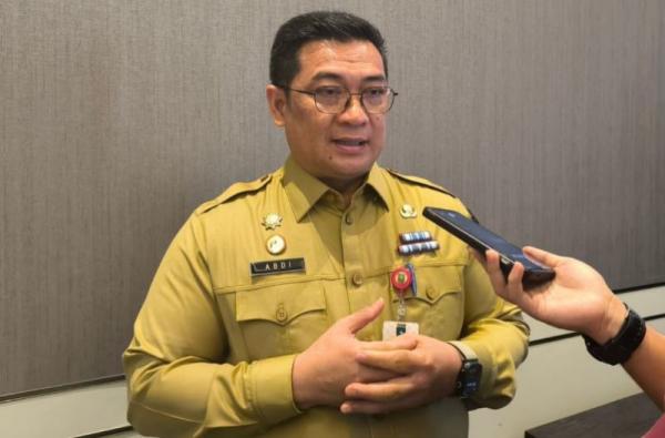 Thomas Larfo Dimeira Nahkodai Sementara Dinas PUPR PKPP Riau
