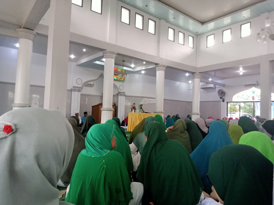 Wirid Permata Strategi Ciptakan Ibu Berintelektual dan Islami