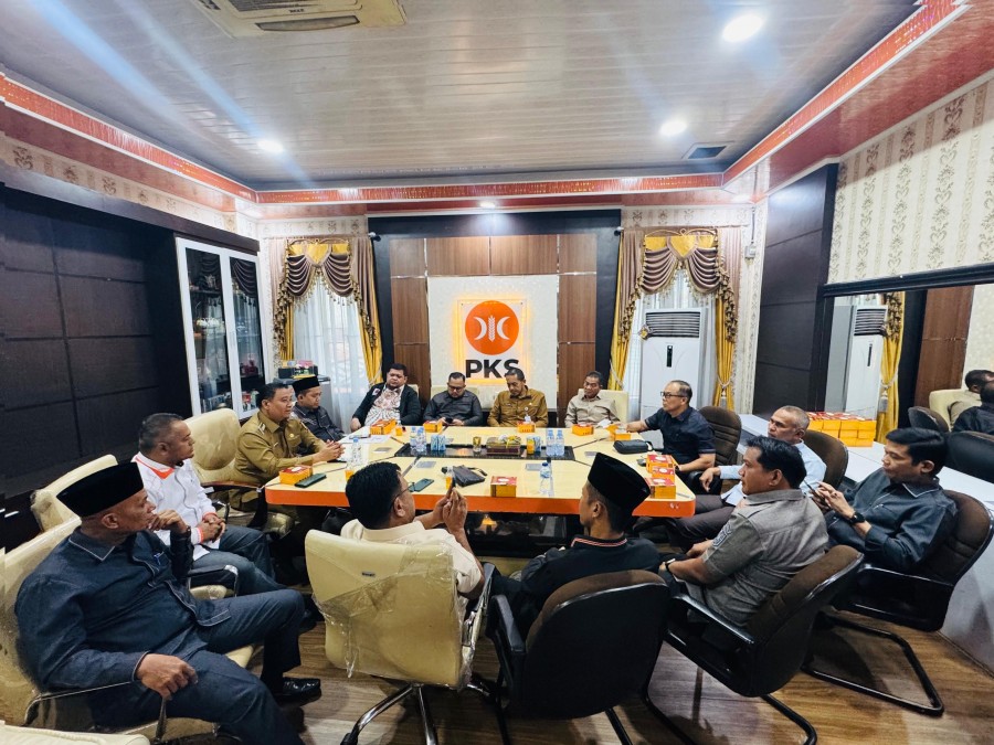 Kunjungan Kerja Perdana ke DPRD, Wakil Walikota Pekanbaru Disambut Hangat