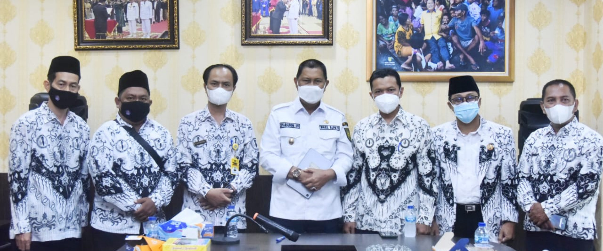 Wabup Terima Kunjungan Pengurus PGRI Inhil