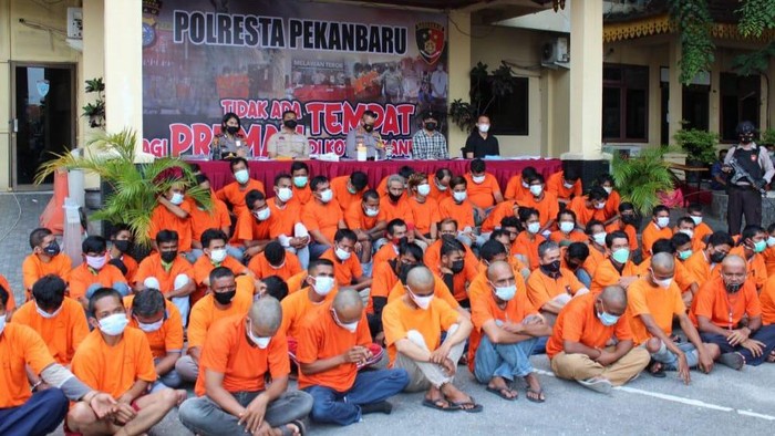 Polda Riau Ungkap 17 Kasus Premanisme dengan 76 Pelaku 