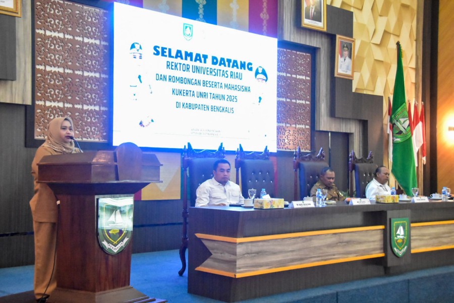 Kukerta UNRI 2025, Bupati Kasmarni: Saatnya Mahasiswa Jadi Katalisator Perubahan Desa