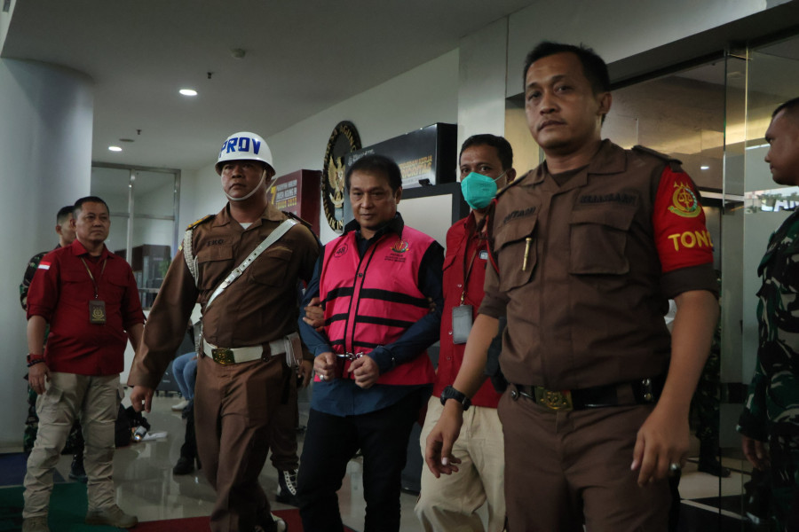 Mantan Kepala Bea Cukai Riau Tersangka Impor Gula, Ini Peran yang Dimainkannya