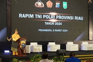 Jadi Keynote Speaker Rapim TNI-Polri, Pj Gubri Ajak Sukseskan Pilkada Serentak