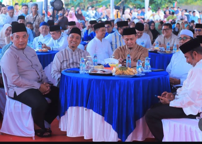 Bantuan Masjid dan Sosial Warnai Safari Ramadan Pemko Pekanbaru di Kulim