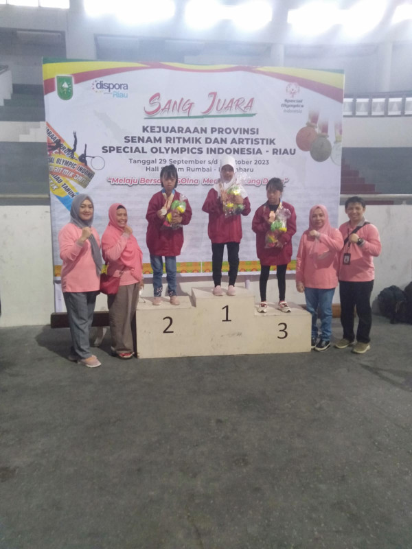 Pekanbaru Raih Juara Umum Kejurprov Gymnastics SOIna Riau