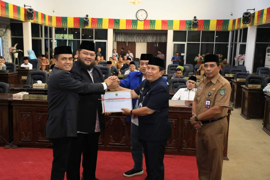 Paripurna LKPJ 2023, Bupati Sukiman Sampaikan 4 Poin Target Kinerja Pemkab Rohul