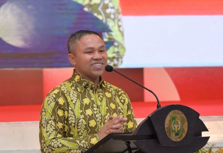 Gubri Abdul Wahid Matangkan Rencana Relokasi Bandara SSK II Pekanbaru