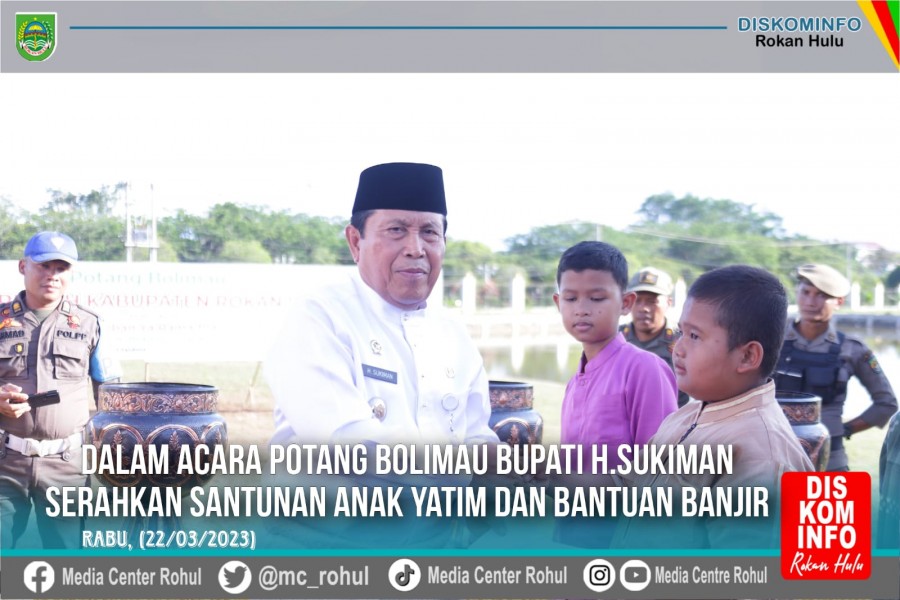 Bupati Sukiman Serahkan Santunan Anak yatim dan Banjir Saat  Potang Bolimau