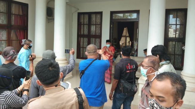 Positif Corona, Bupati Ogan Ilir  Undang Wartawan Untuk Jumpa Pers