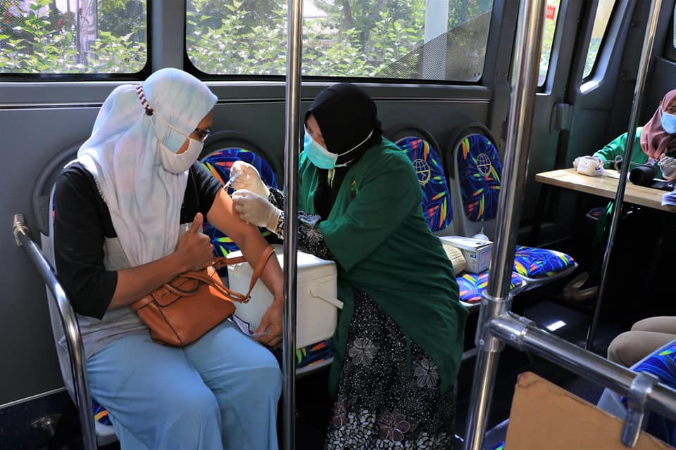 Ditengah Antusias Warga, Stok Vaksin Covid-19 di Pekanbaru Justru Menipis