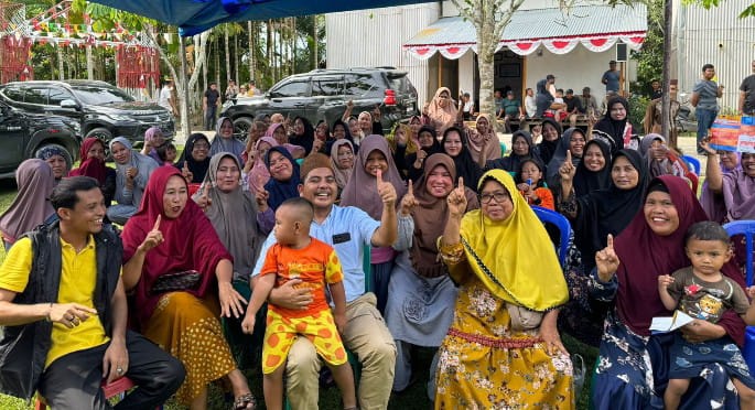 Cabup Nasarudin Disambut Antusias oleh Masyarakat Desa Kuala Panduk