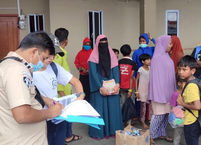 Ratusan Pengungsi Rohingya dari Aceh Kembali Dikirim ke Pekanbaru