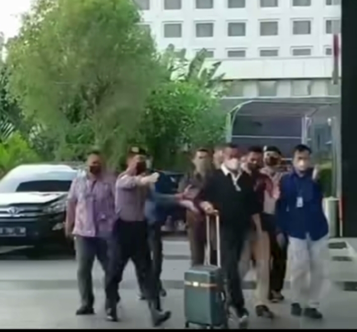 Bupati Meranti M Adil Diduga Terlibat Penerimaan Suap Pengadaan Jasa Umrah