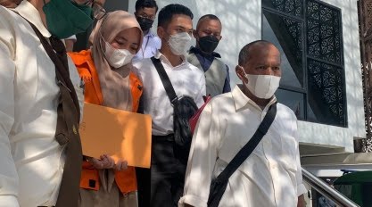 Berurai Air Mata, Eks Bendahara Bappeda Siak Susul Yan Prana ke Hotel Prodeo
