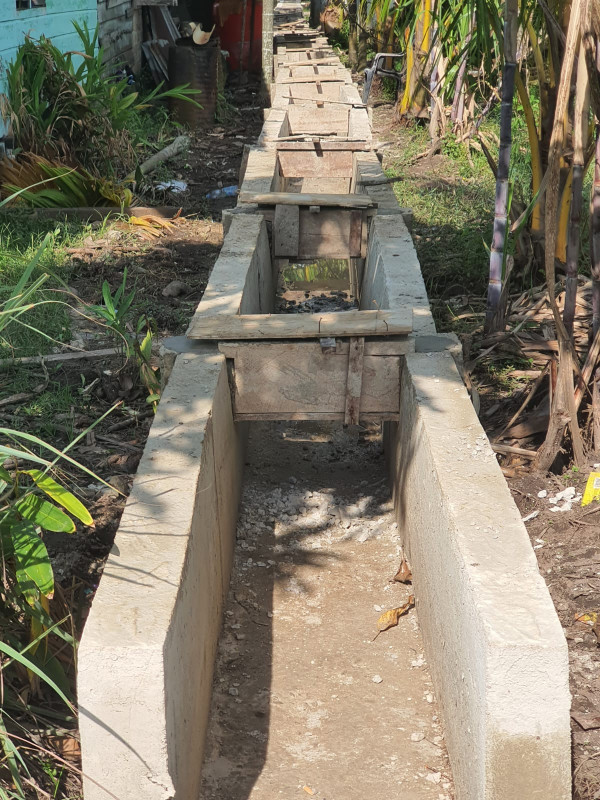 Warga Kritik Pembangunan Parit Beton di Gang Famili Kecamatan Bengkalis