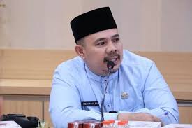Sayembara Video Sergap Pembuang Sampah Ilegal di Pekanbaru Sediakan Hadiah Umroh