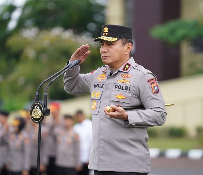 Kapolda Riau Berganti, Arman Achdiat Gantikan Herry Heryawan