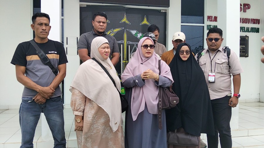 Kades Kemang Dilaporkan ke Kejari, Dugaan Terima Lahan Sawit 58 Hektare