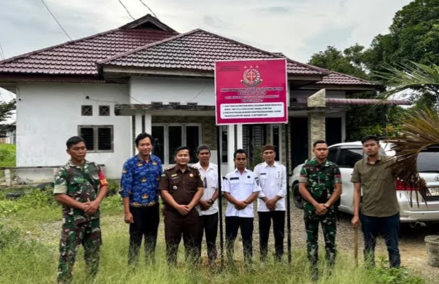 Kejari Rohul Bekukan Aset Tersangka Korupsi Dana BOS SMAN 1 Ujung Batu
