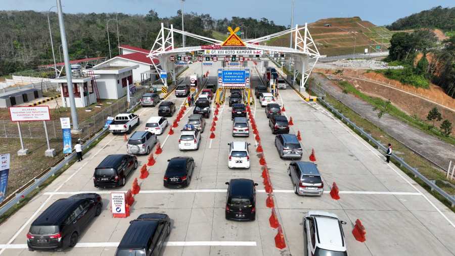 Libur Idulfitri, Dua Pekan Tiga Jalan Tol di Riau Dilalui 416.007 Kendaraan