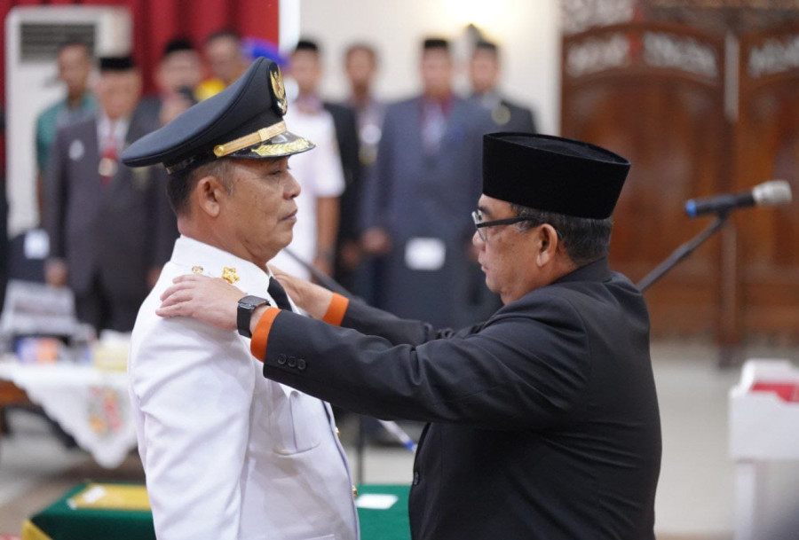 Plt Gubri Minta Herman Bangun Komunikasi dengan Legislatif dan Provinsi