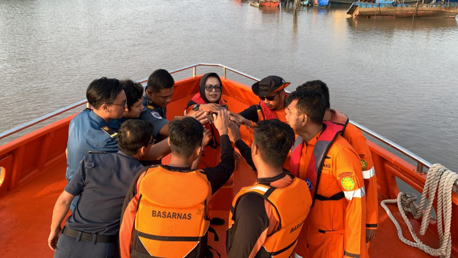 Seorang Penumpang Kapal Ferry MV CAS Jatuh di Perairan Selat Baru