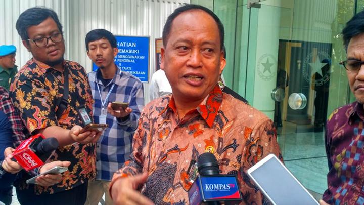 Menristekdikti Ancam Pidanakan Rektor