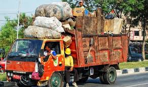 Armada Pengangkut Sampah di Pekanbaru Dipasangkan GPS
