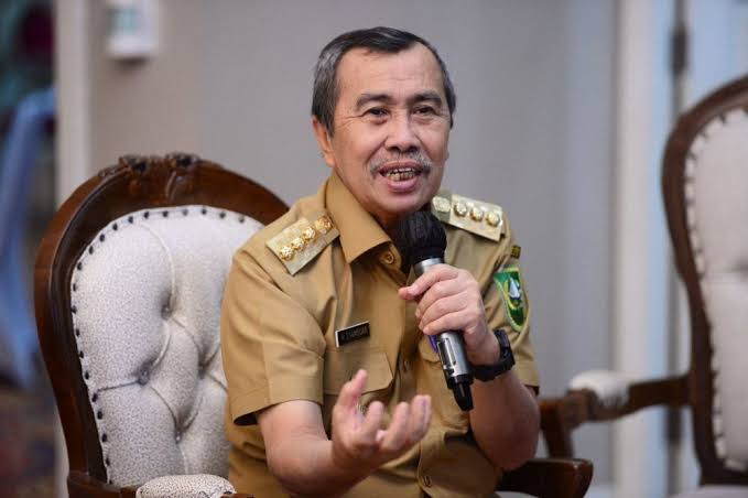 Cuti Bersama Lebaran, Mobil Dinas ASN Riau di Kandangkan di Kantor OPD
