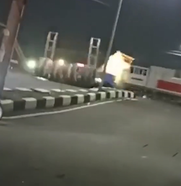 KA Brantas Tabrak Truk di Semarang,  Begini Kondisi Penumpang dan Masinis