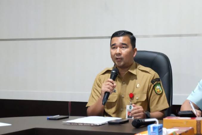 Tanggapi Kasus Penahanan Ijazah, Disnakertrans Riau Buka Layanan Pengaduan