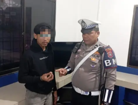 Kedapatan Buang Pil Setan di Jalan Sudirman, Pemotor KLX Diamankan