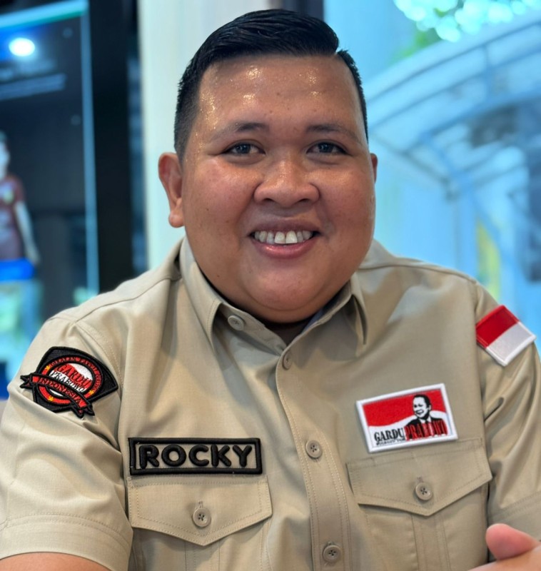 Rika Putra Mundur, Rocky Ramadani Pimpin Gardu Prabowo Riau