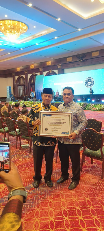 DPMPTSP Riau Raih Penghargaan Zona Integritas Bebas Korupsi dari Kemenpan RB