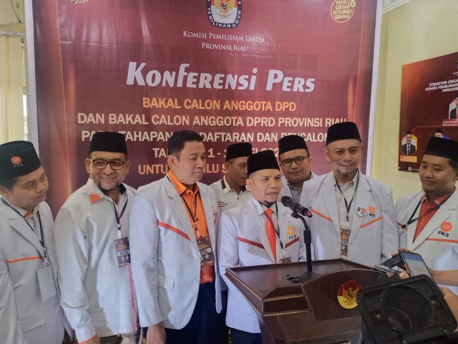 Daftarkan 65 Bacaleg, PKS Target 16 Kursi di DPRD Riau