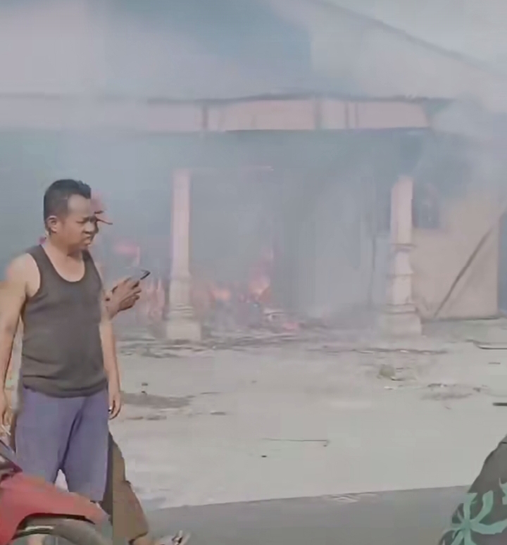 Api yang Menghanguskan Rumah di Suka Karya Diduga dari Dapur