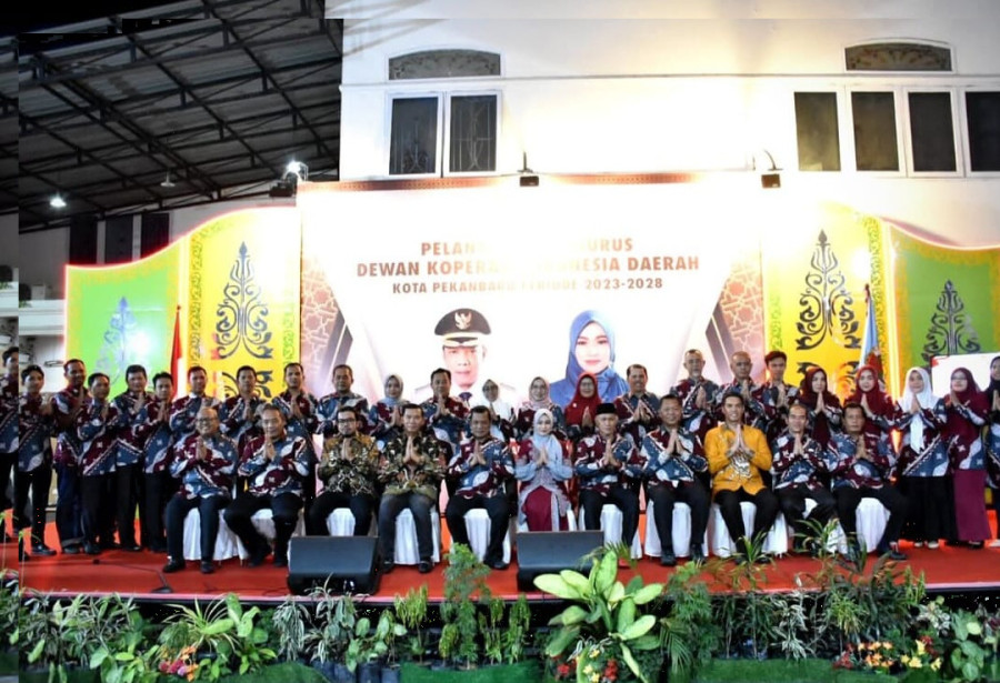 Dekopinda Kota Pekanbaru 2023-2028 Dilantik, Ginda Burnama Dukung Program Kerja Pengurus