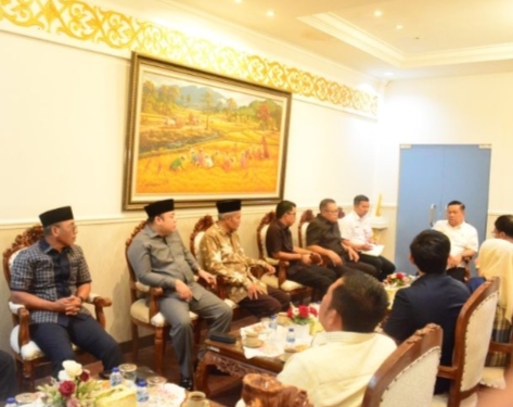 Pansus DPRD Riau Usulkan Skema Fleksibel Penyertaan Modal BRK Syariah dan Jamkrida