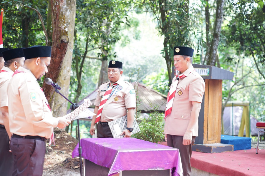 Ketua Kwarcab Syafrizal Lantik Pengurus Saka Kalpataru Pelalawan