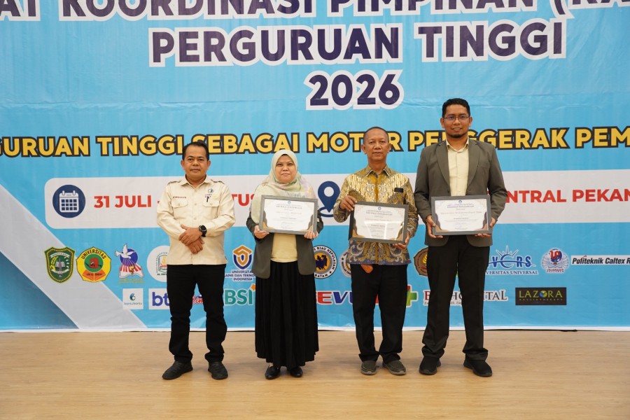 Empat Tahun Berturut UIR Jadi Pengelola Digital Terbaik LLDIKTI XVII
