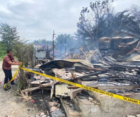 Gudang Fermentasi Nata de Coco di Pekanbaru Hangus Terbakar
