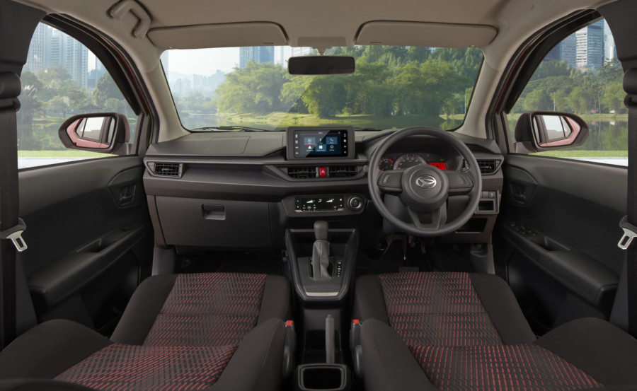Daihatsu Ayla, Mobil LCGC Pilihan Tepat untuk Keluarga Modern