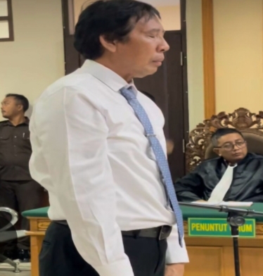 Hakim Vonis Bebas Eks Rektor Udayana Antara di Kasus Seleksi Jalur Mandiri